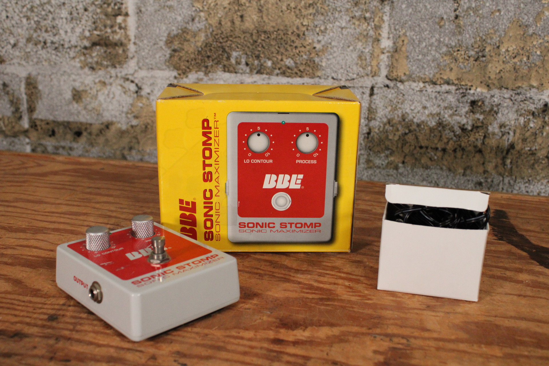 BBE Sonic Stomp SS-92 ベース マキシマイザー 使用極小 オンライン