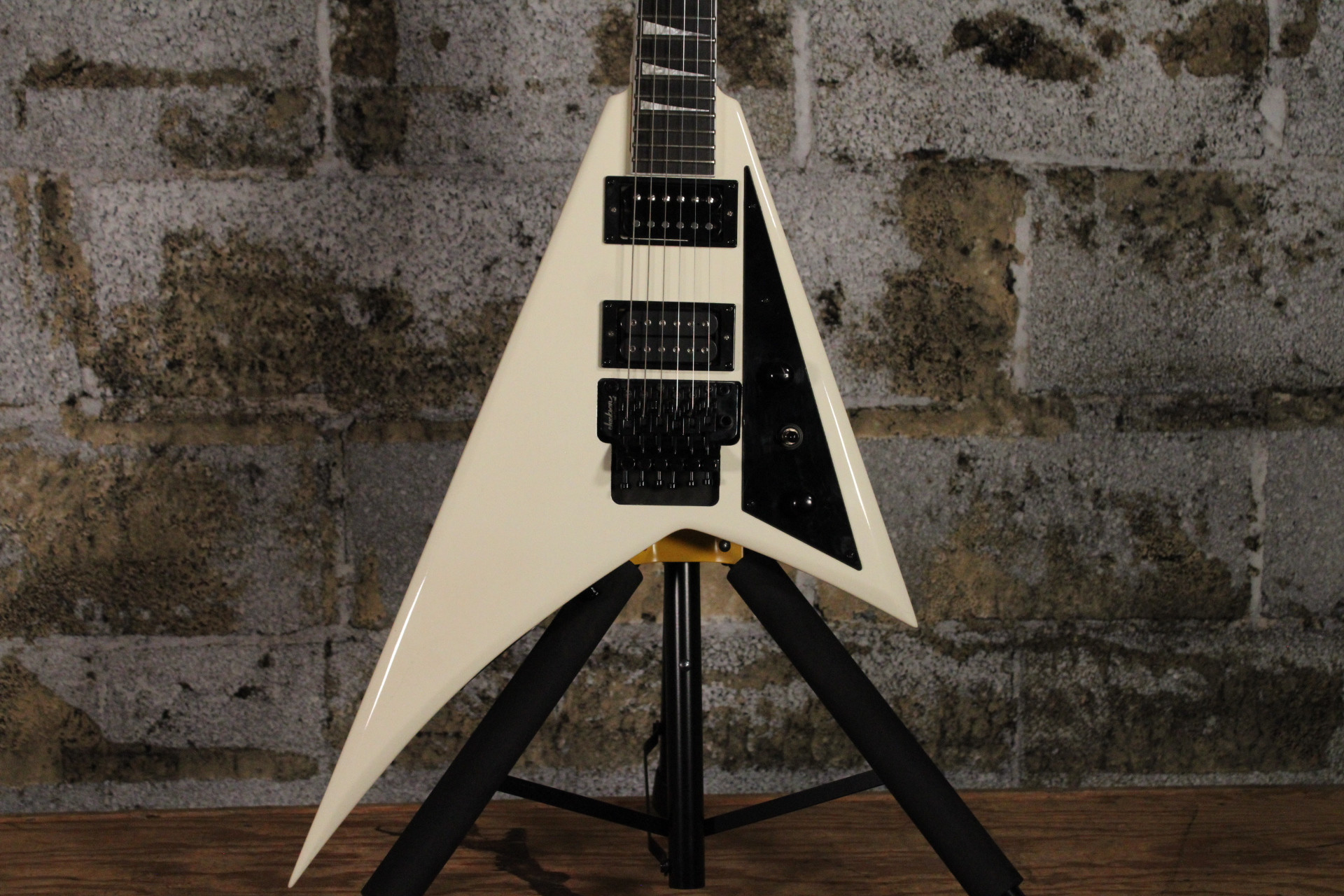 Jackson JS32V Randy Rhoads w/ Upgraded Pickups (Used)