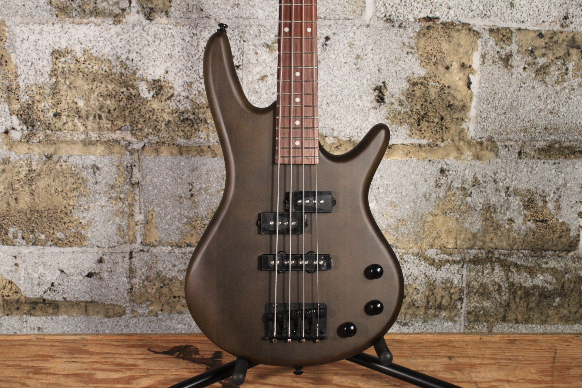 Ibanez GSRM20 Mikro Walnut Flat