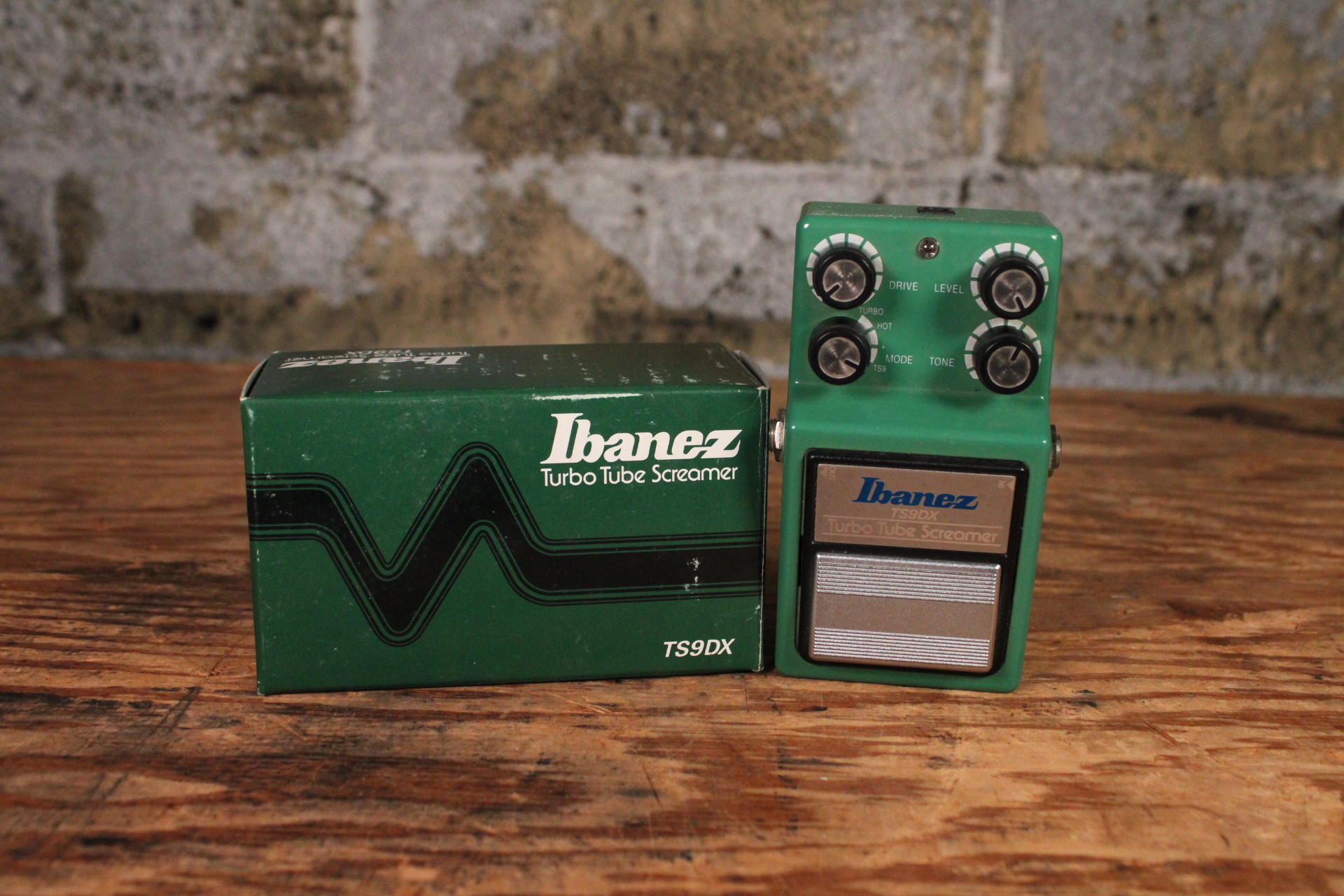 Ibanez TS9DX Turbo Tube Screamer w/ Box (Used)