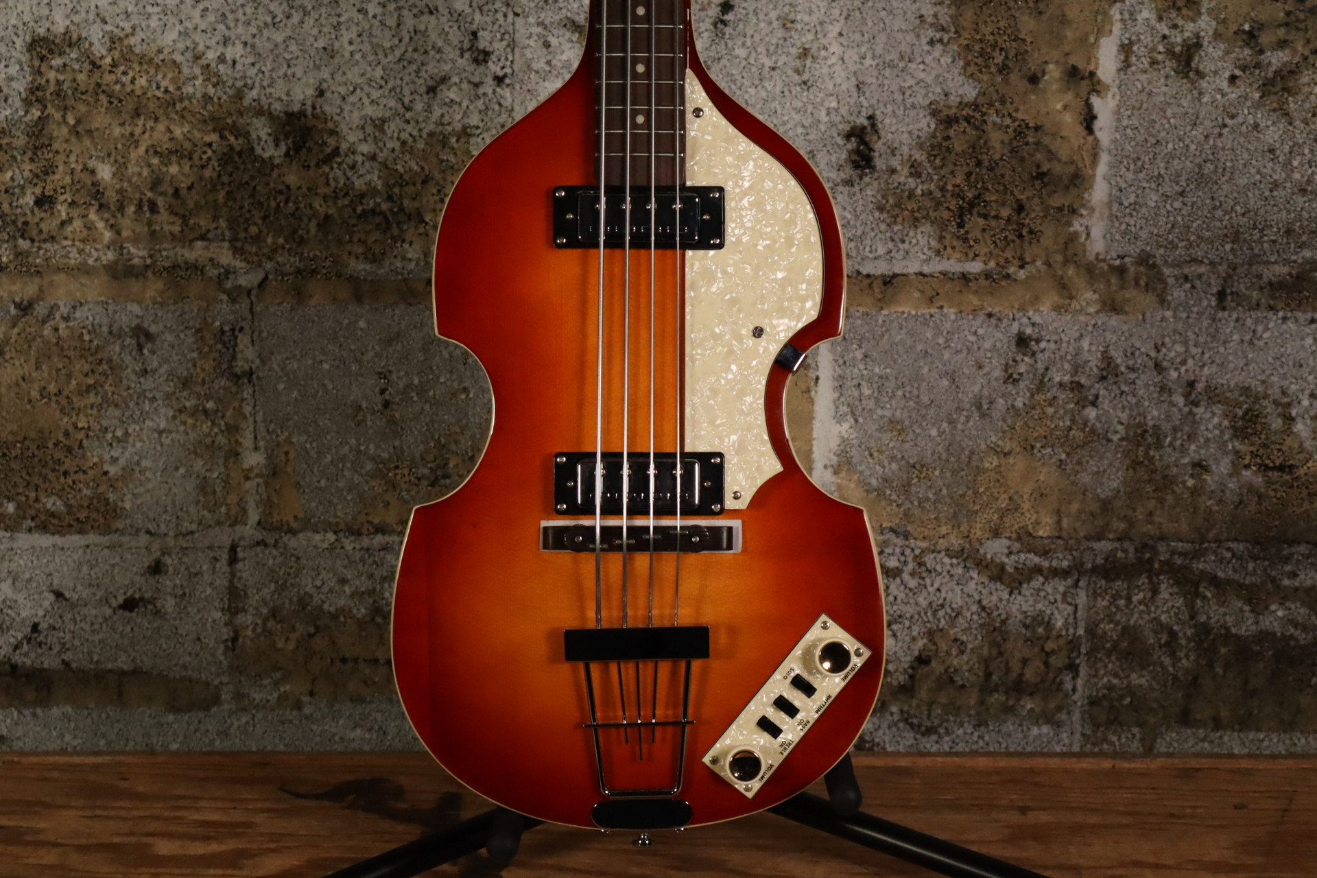 Hofner Ignition Series Violin Bass Sunburst (Used)