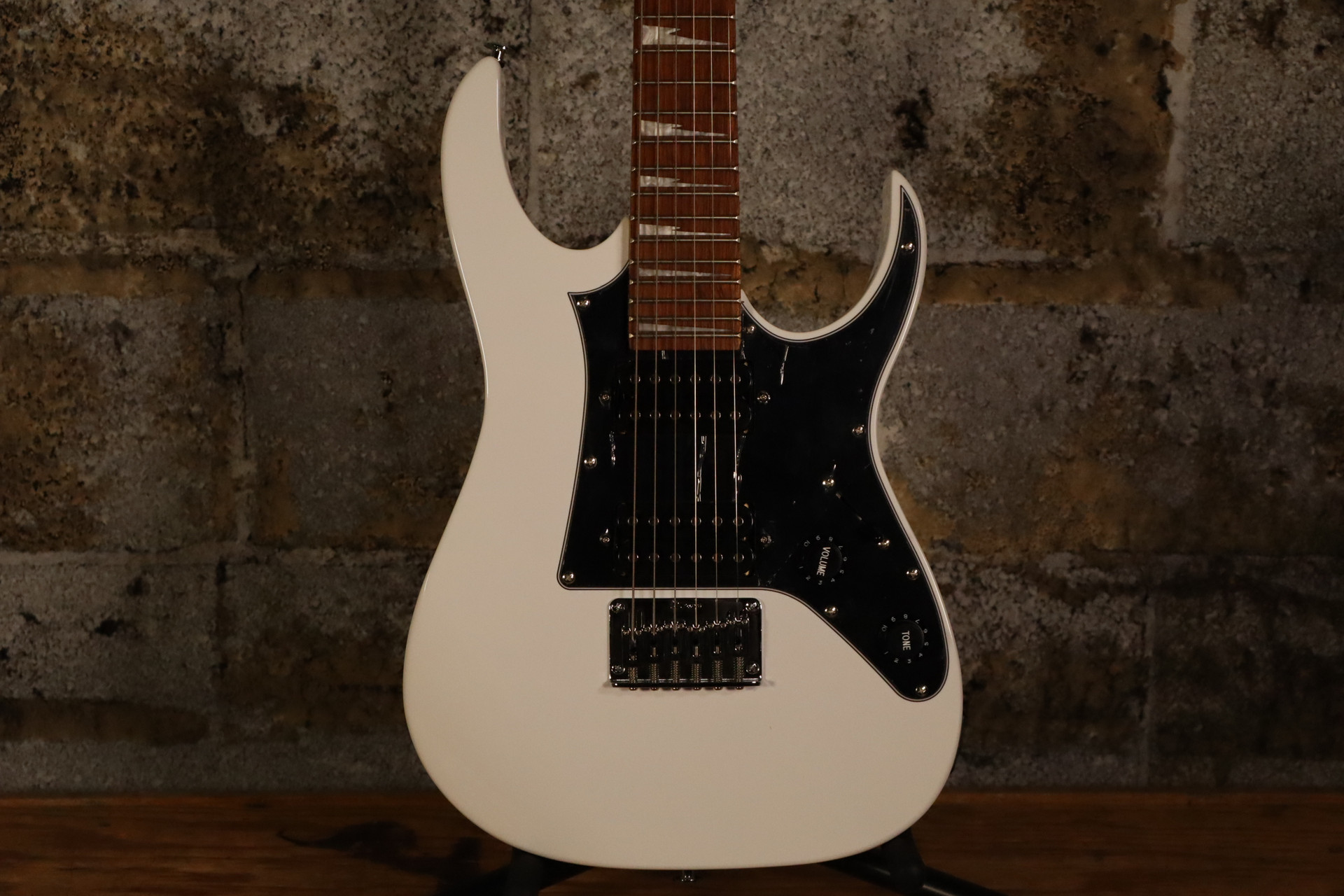 Ibanez Gio miKro GRGM21 White