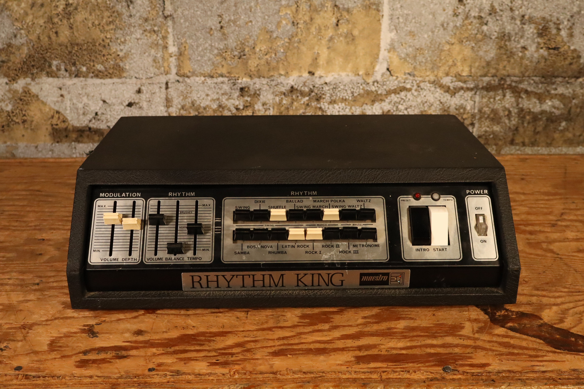 Vintage Maestro Rhythm King MRK-IV Drum Machine