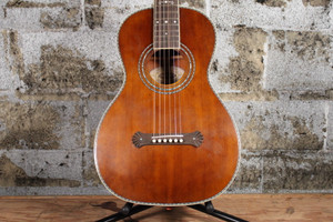 Washburn R314-KK Parlor Size w/ Case (Used)