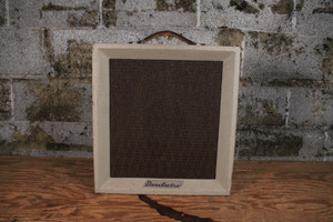 1960 Danelectro Cadet Model 122 1X8 Tube Combo
