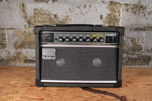 Roland JC-22 Jazz Chorus 30 Watt 2X6.5 Combo (Used)