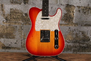 2013 Fender American Deluxe Telecaster Aged Cherry Sunburst w/ OHSC & Case Candy