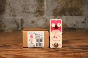 EarthQuaker Device Barrows Fuzz Attacker w/ Box (Used)