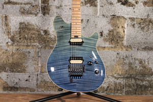 Peavey HP-2 Deep Ocean w/ Gator Gig Bag & Mods (Used)