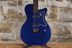 Danelectro '56 Baritone Blue Metalflake