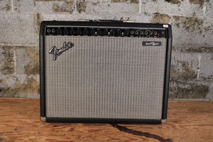 Fender Princeton Chorus 2X10 Combo w/ Footswitch (Used)