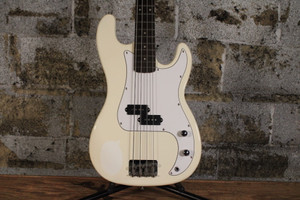 No Name P-Bass Copy White (Used)