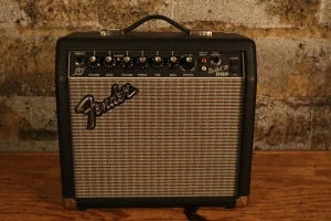 Fender Bullet 15 DSP 1X8 Combo Amp (Used)