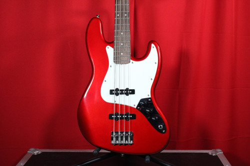 Squier Affinity Jazz Bass Candy Apple Red (Used)