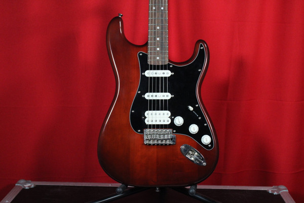 Squier Classic Vibe 70s HSS Stratocaster Walnut (Used)