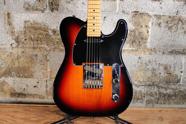 2014 Fender American Standard Sunburst Tele w/ Hard Case