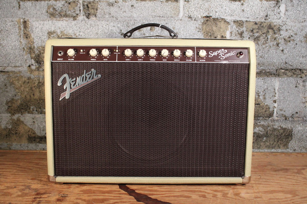2014 Fender Super Sonic 22 Blonde 1X12 w/ Footswitch & Cover