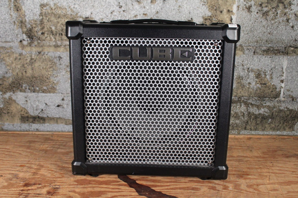 Roland Cube 40GX (Used)