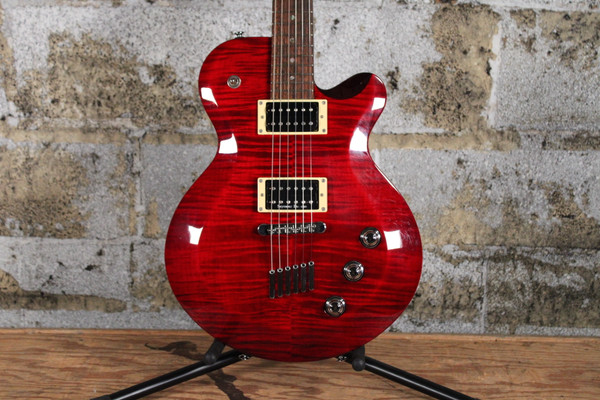 Yamaha AES-620 Transparent Red w/ Hard Case (Used)