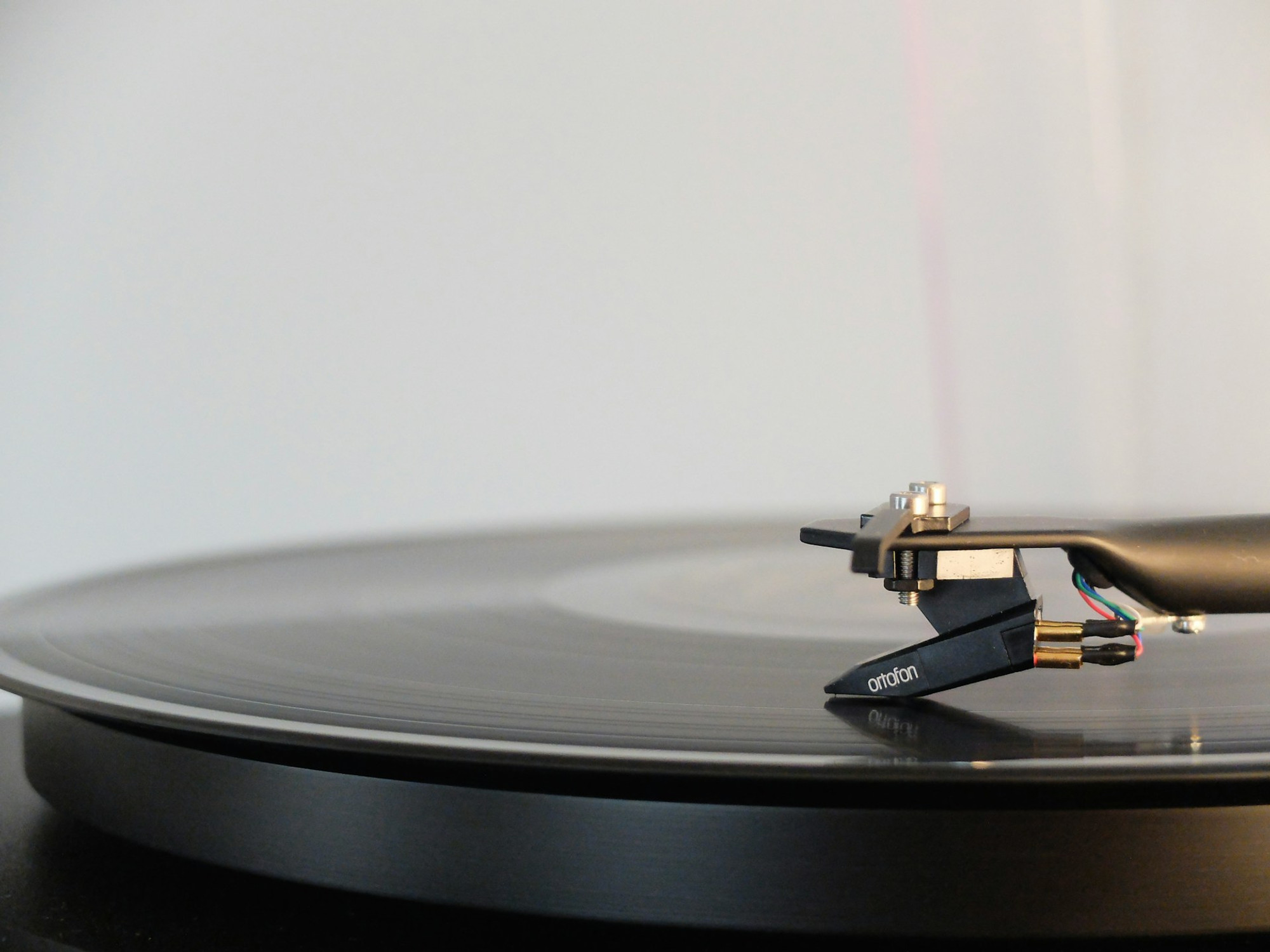 9 Gift Ideas for Music Lovers They're Going to Love