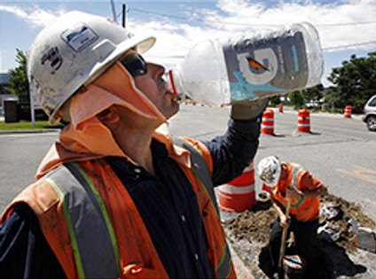 Beat the Heat: Top Cooling Products Every Construction Worker Needs