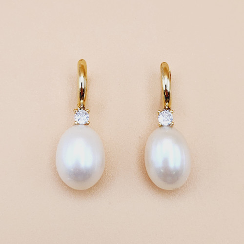 Ring Pearl earrings