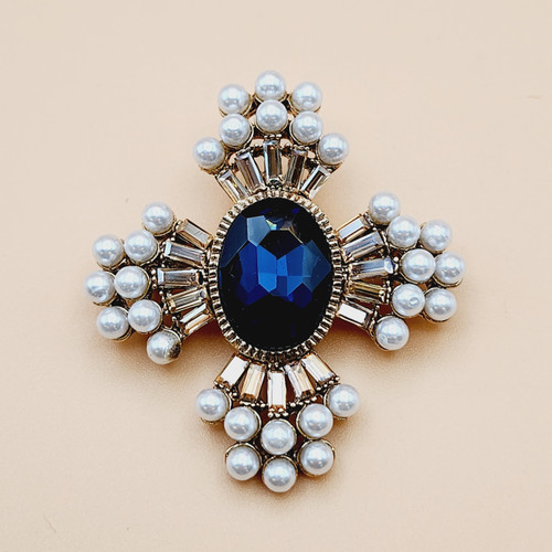 Duchess Starburst Chain Brooch