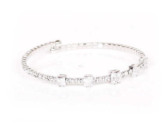 Sparkling Bangle (Crystal)