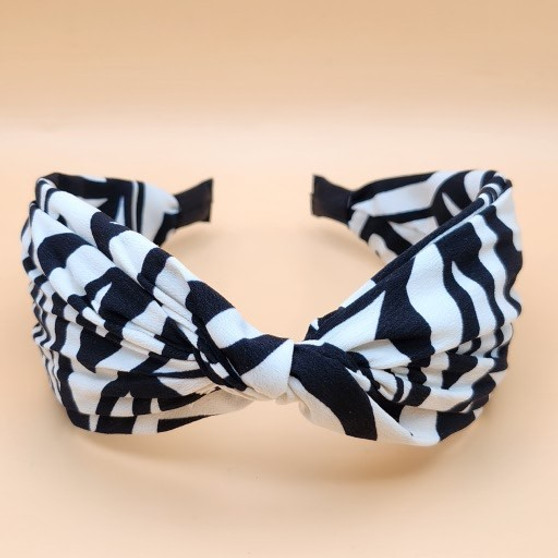 Zebra pattern twist fabric headband