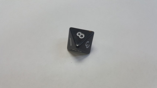 D8 (black)