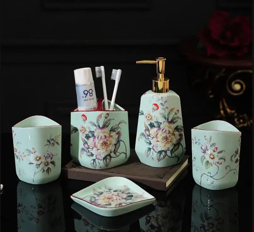 Luxe Vintage Ceramic Bathroom Set
