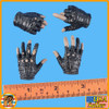 DX Max - Gloved Hands - 1/6 Scale -