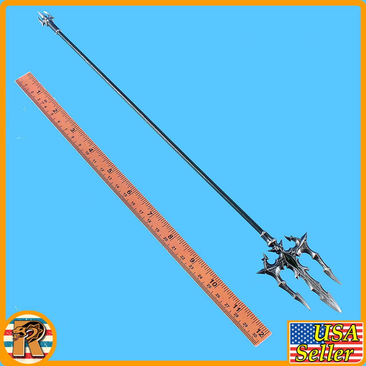 Medusa (Golden) - Long Trident Spear - 1/6 Scale -