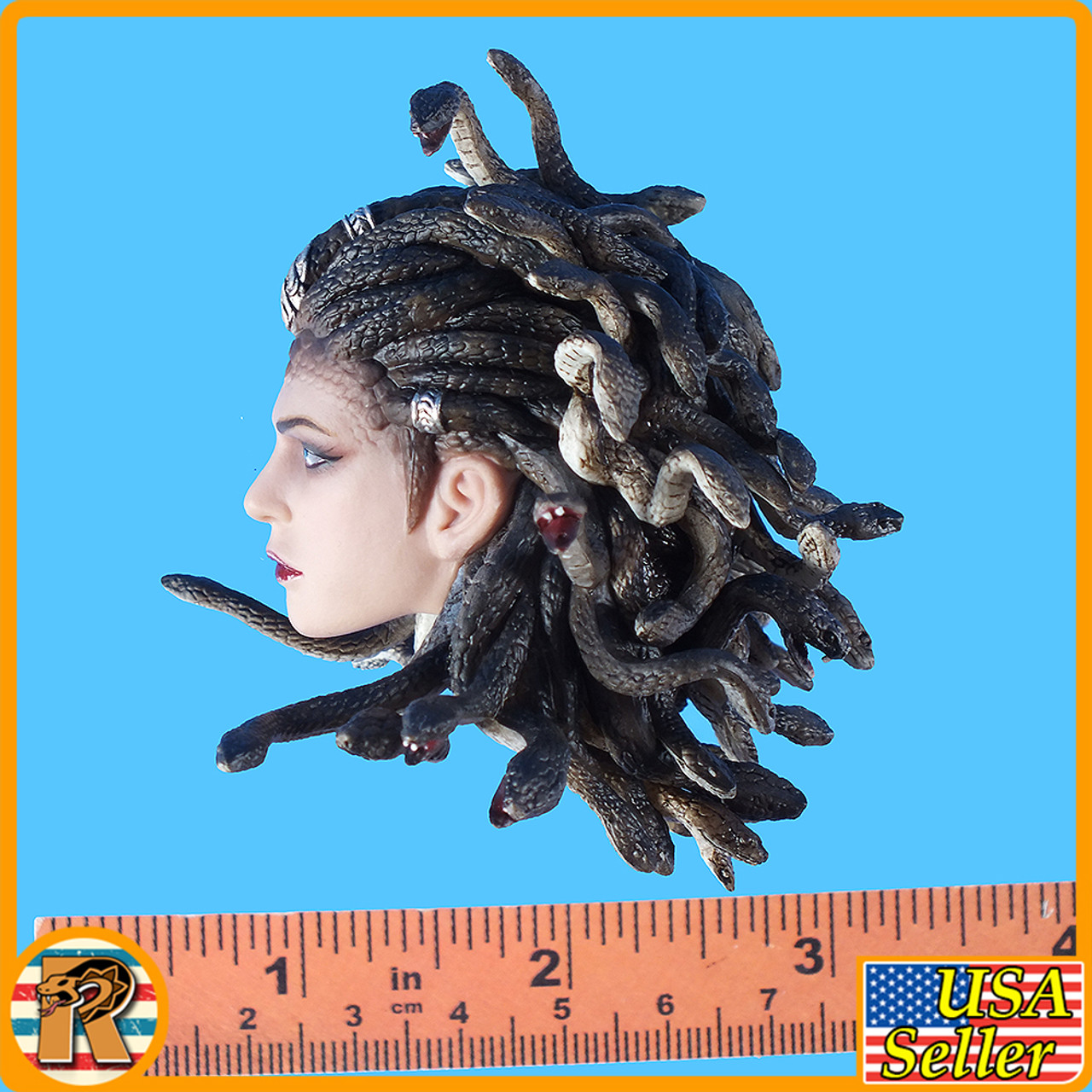 Medusa (Silver) - Female Snake Head (Serious) - 1/6 Scale -