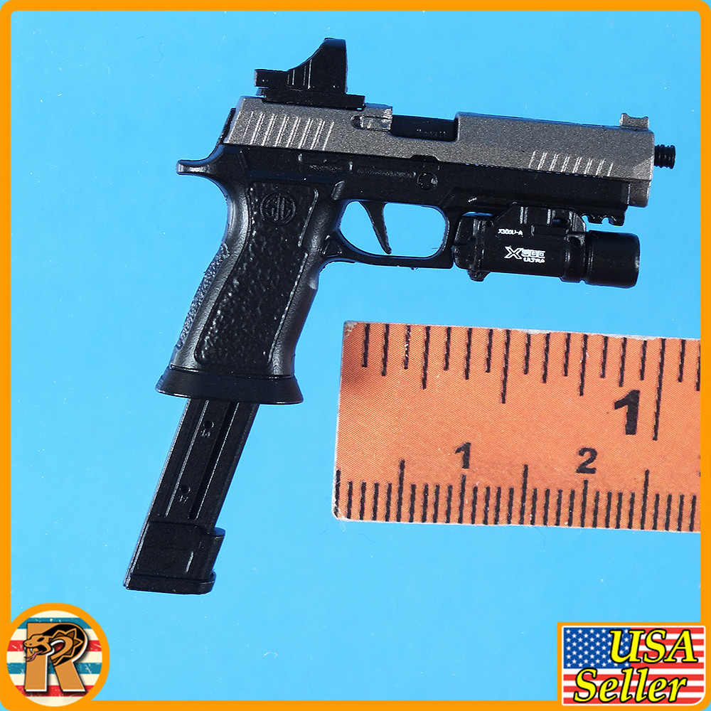 S Tactical Instructor Chpt 2 - P30 Pistol Set - 1/6 Scale