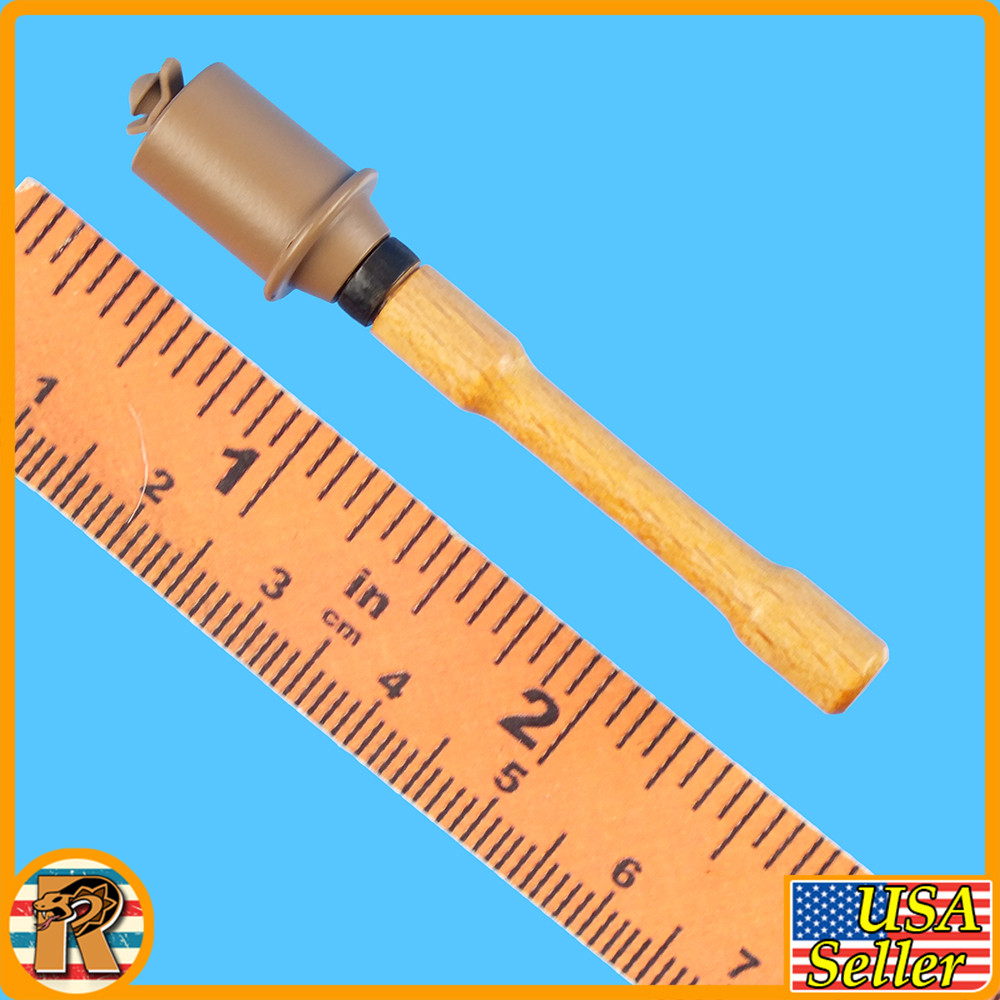 Panzergrenadier NCO - Wood & Metal Stick Grenade - 1/6 Scale