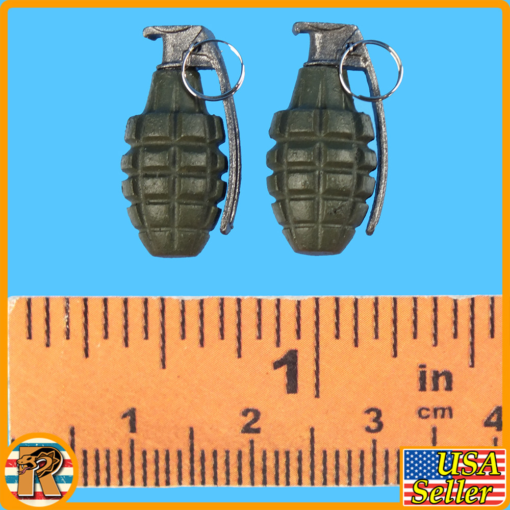 US Armored Infantry Normandy - Metal Hand Grenades - 1/6 Scale