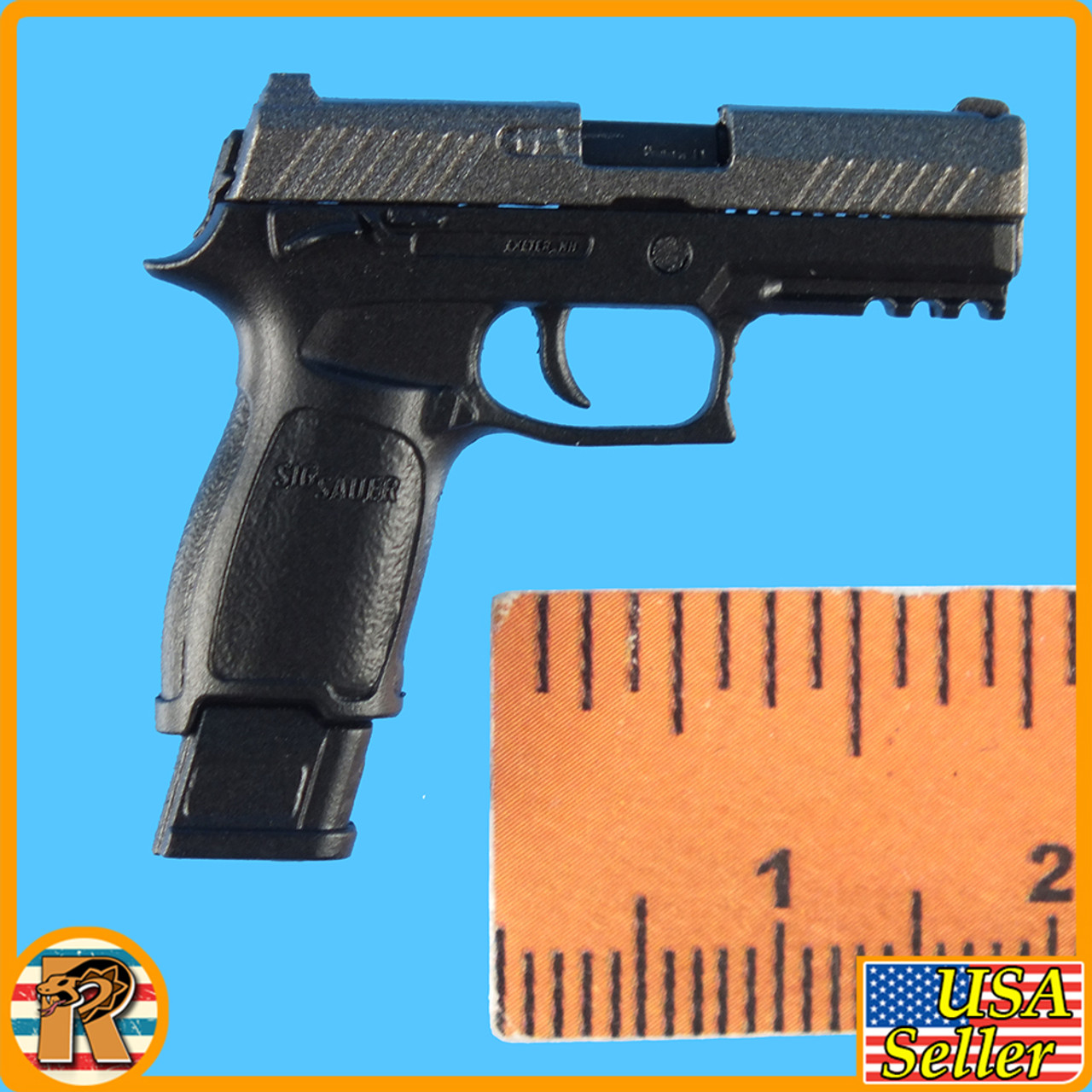 Countdown Bravo 0-6 - SIG Pistol Set - 1/6 Scale
