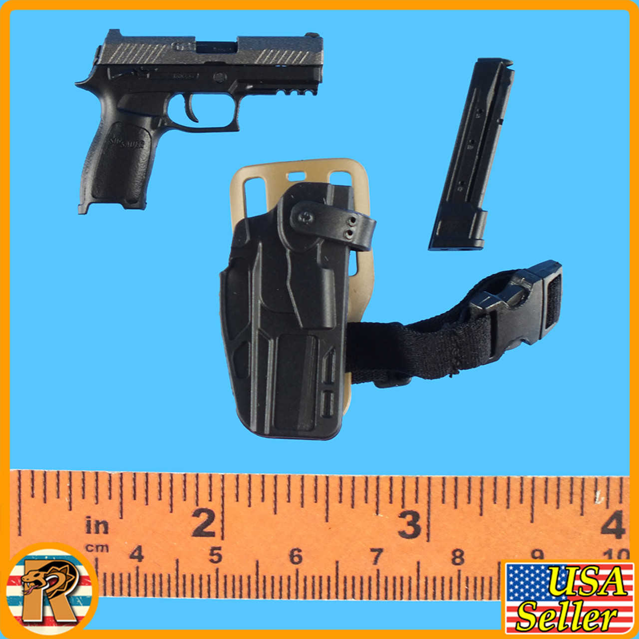 Countdown Bravo 0-6 - SIG Pistol Set - 1/6 Scale
