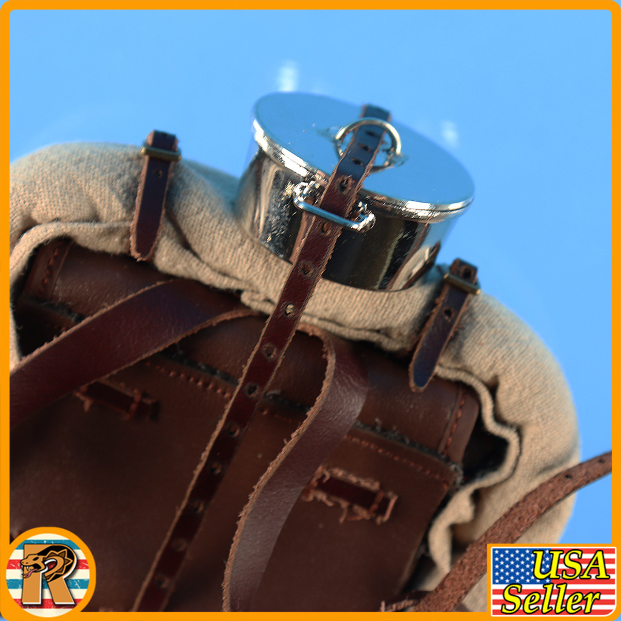 France Chasseurs Alpins - Backpack w/ Kettle - 1/6 Scale