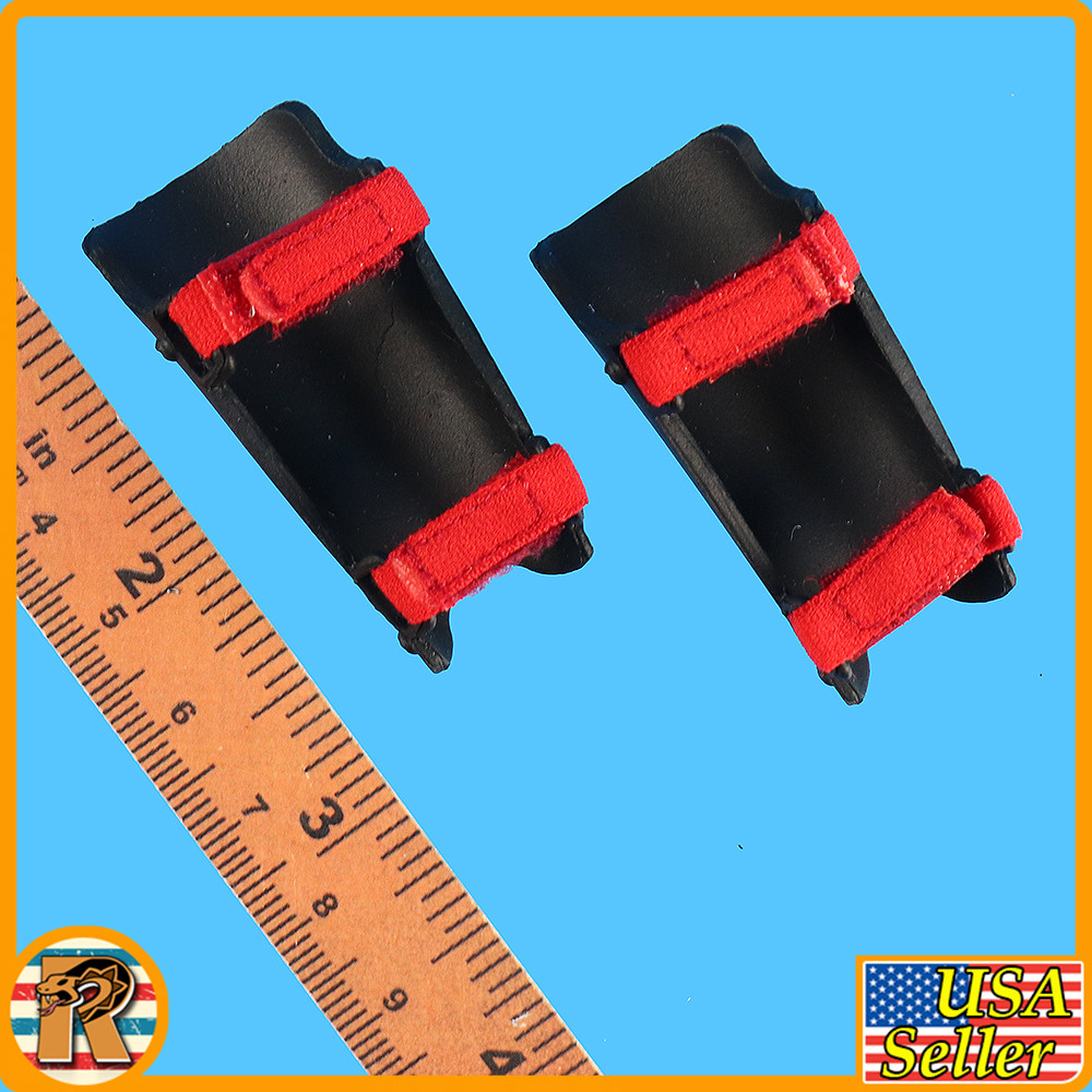 Zombie Hunter - Arm Armor #1 - 1/6 Scale