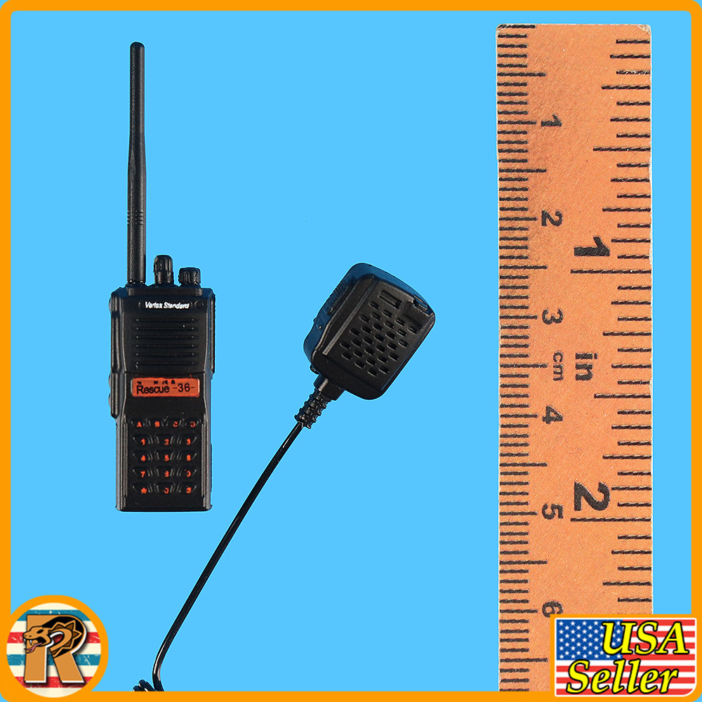 FSB Alpha Team Leader R - Radio & Mic - 1/6 Scale