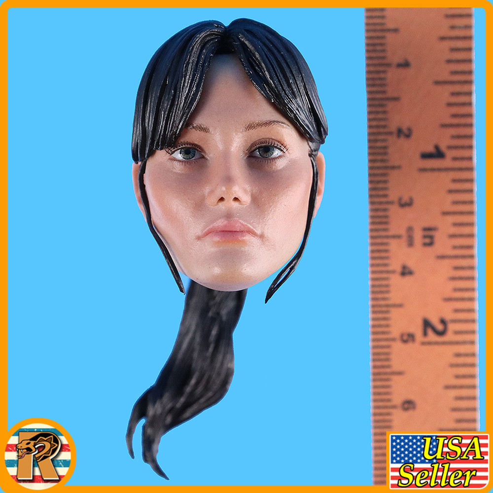 Fallout Vault Girl - Lucy Head #2 - 1/6 Scale