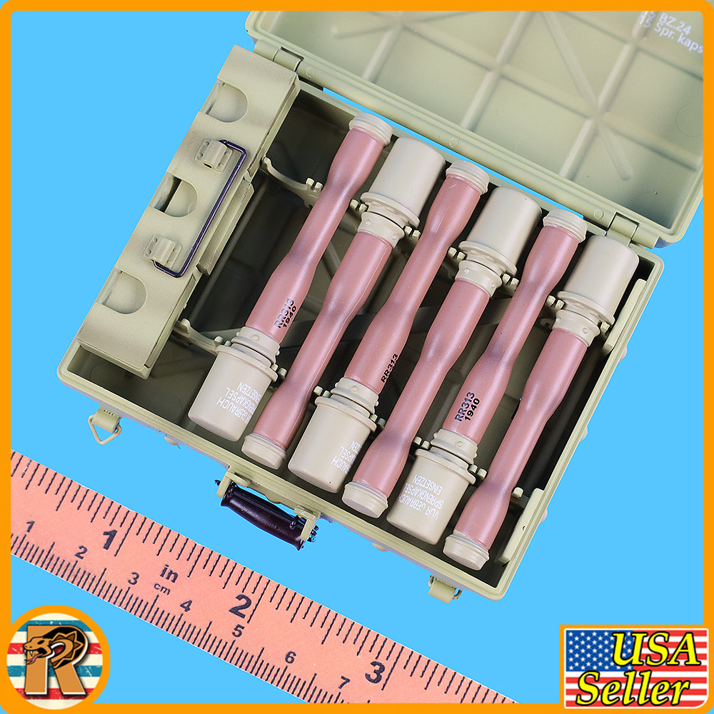 M24 Stick Grenade Case Set (Tan) 2036A  - 1/6 Scale