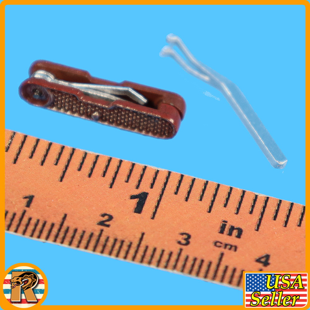 FS069 Valentine - Tools Set - 1/6 Scale