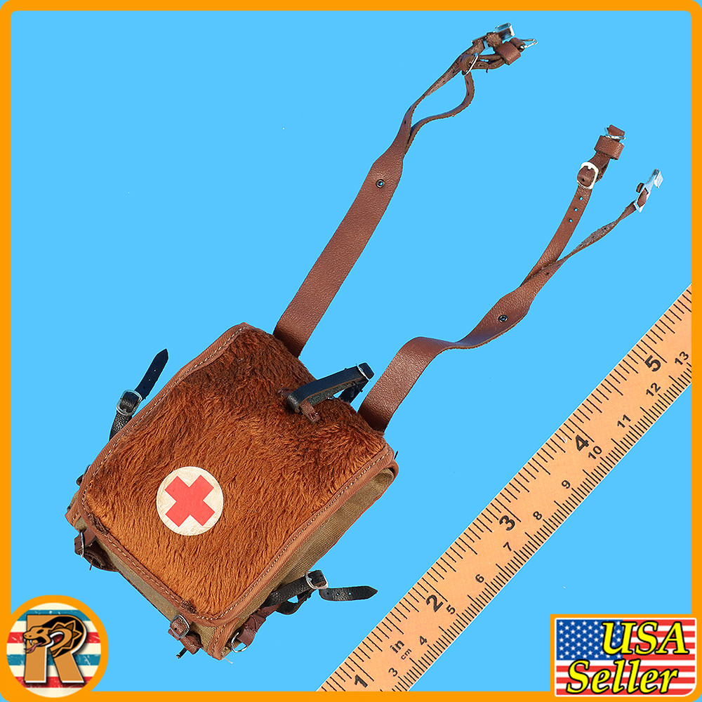 Groger German Medic - Backpack (Red Cross) - 1/6 Scale