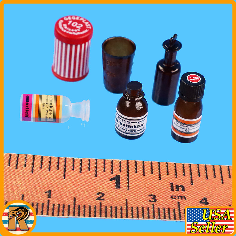 Groger German Medic - Medical Bottles #1 - 1/6 Scale