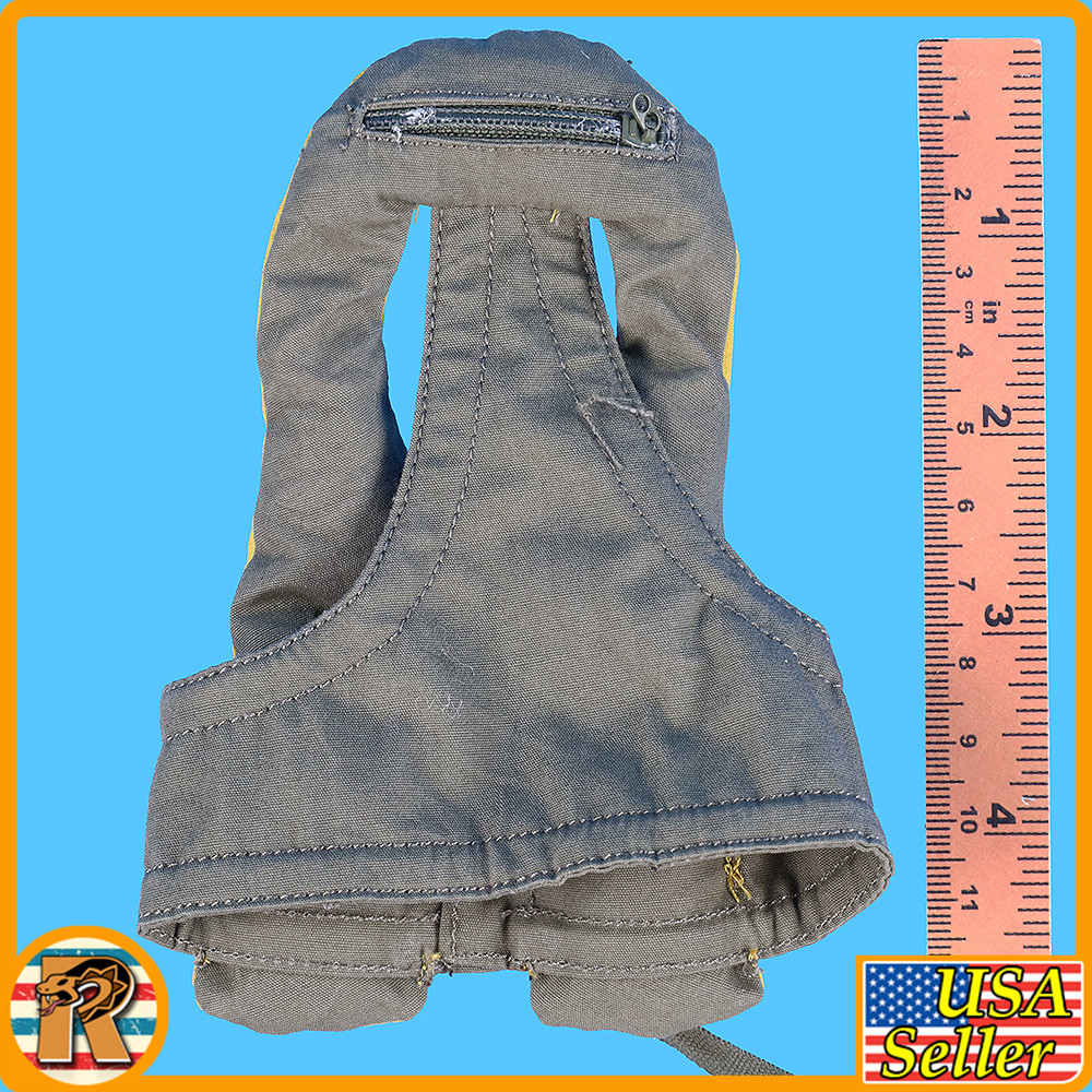 Tom British Squadron Leader - Life Vest - 1/6 Scale