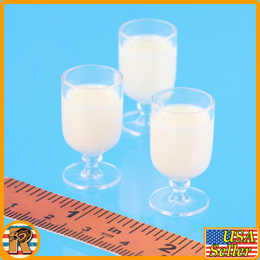 Batman Alfred 1966 - 3x Milk Glasses #1 - 1/6 Scale