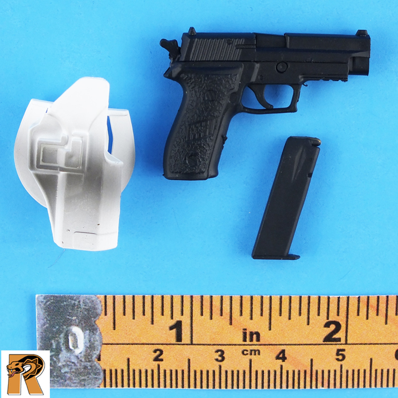 Navy SEAL Winter - P226 Pistol & Holster - 1/6 Scale -